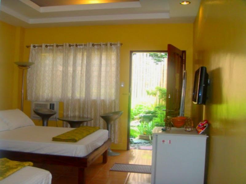 רוקסס סיטי Lawaan Garden Inn מראה חיצוני תמונה